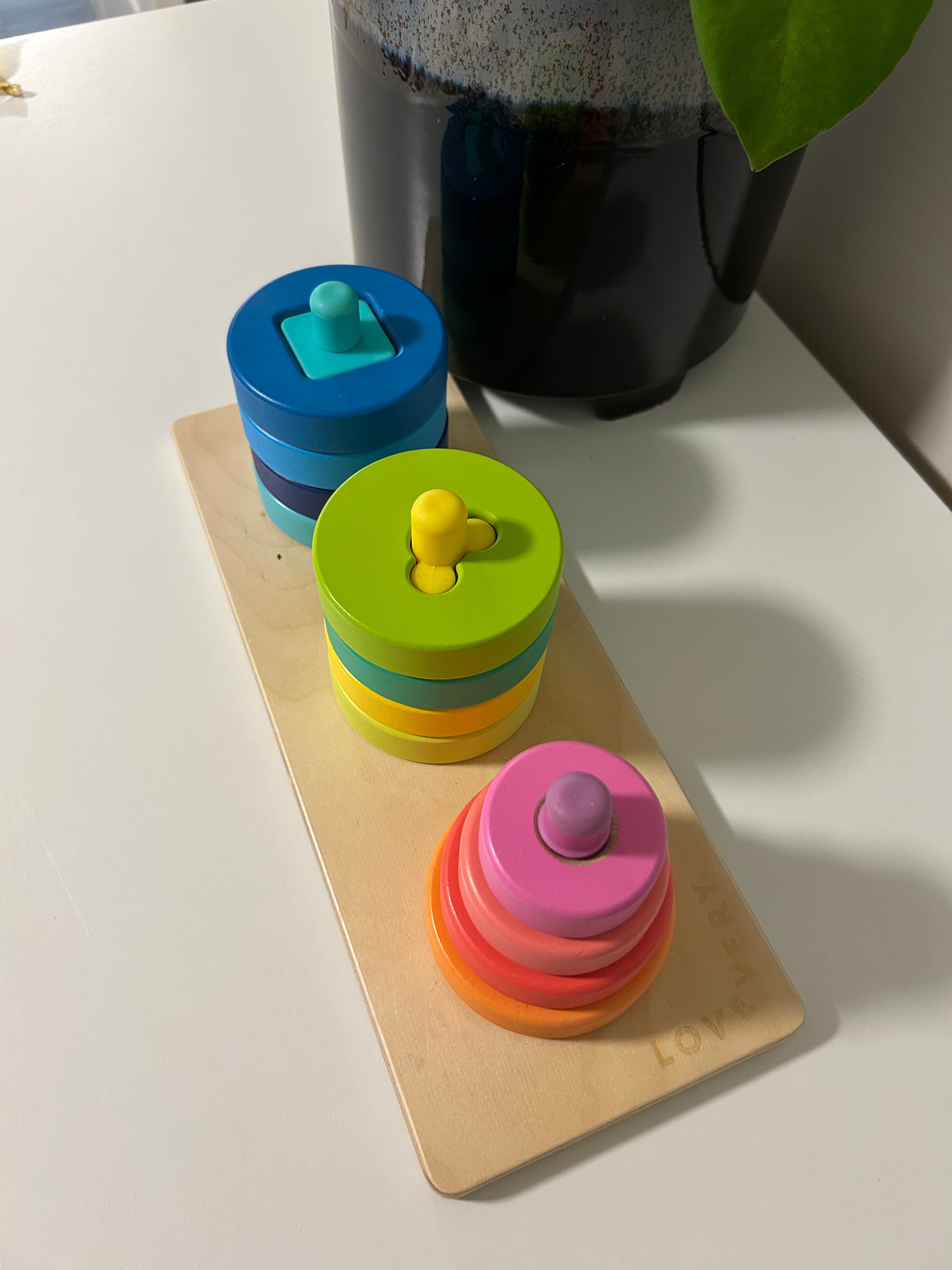 Love Every Twist and Pivot Puzzle