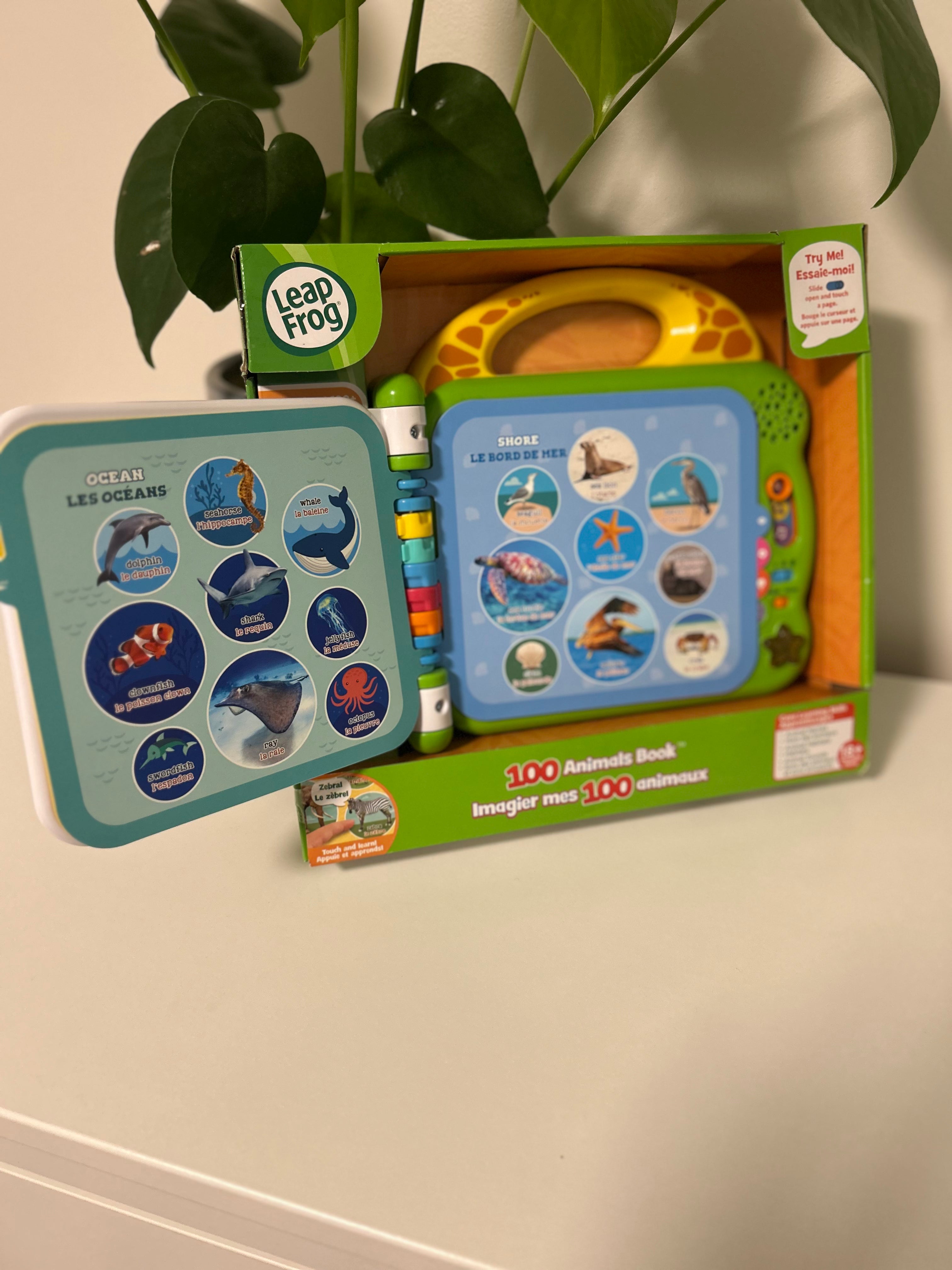 LeapFrog 100 Animals Book (Bilingual - English/French)
