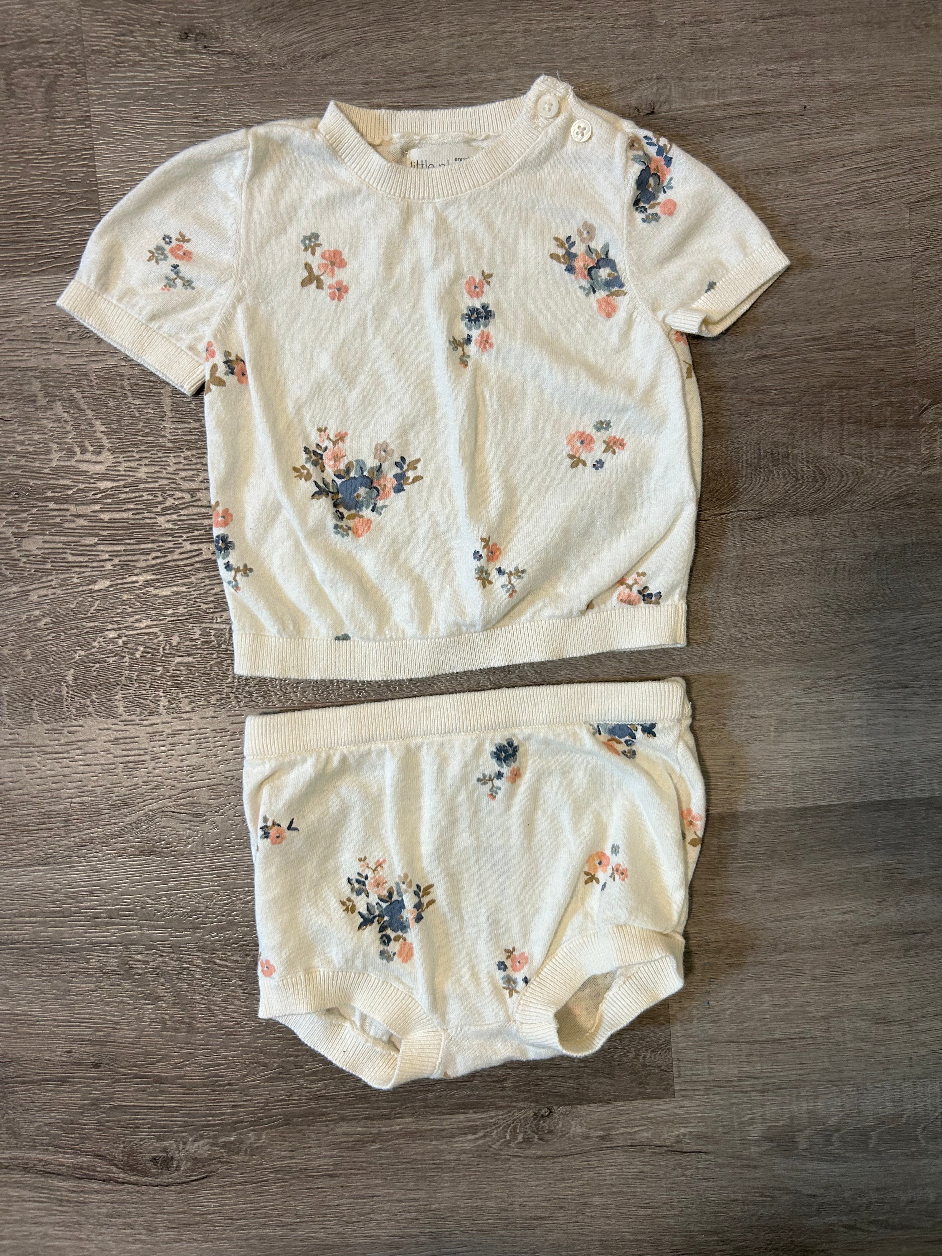Little Planet Two Piece Set- Size 12 Months