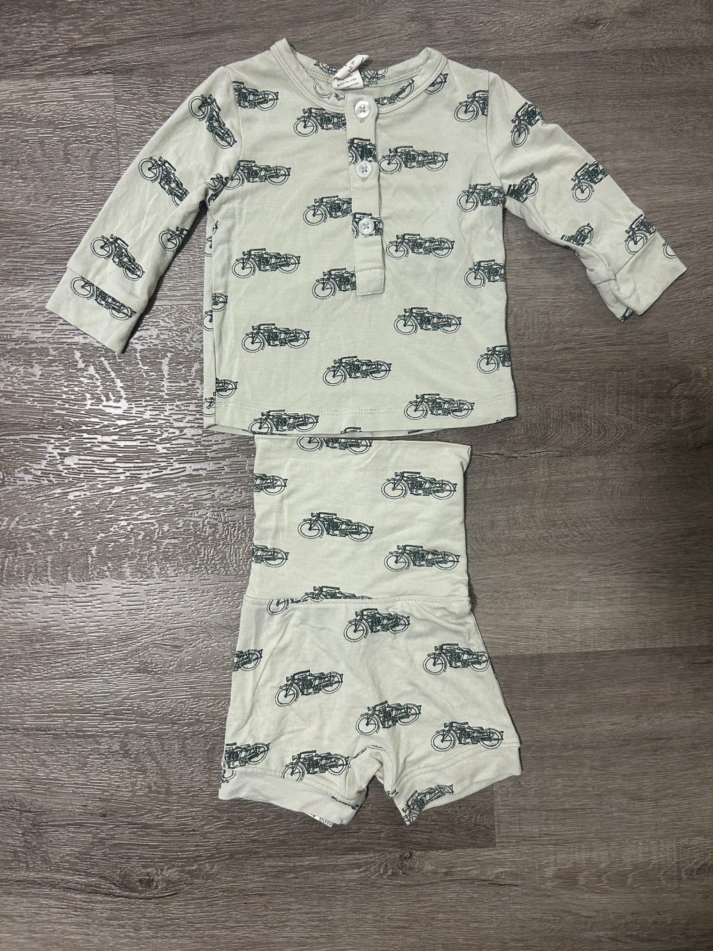 Kate Quinn- 2 piece bicycle print Shirt + Shorts- Size 3-6 Months