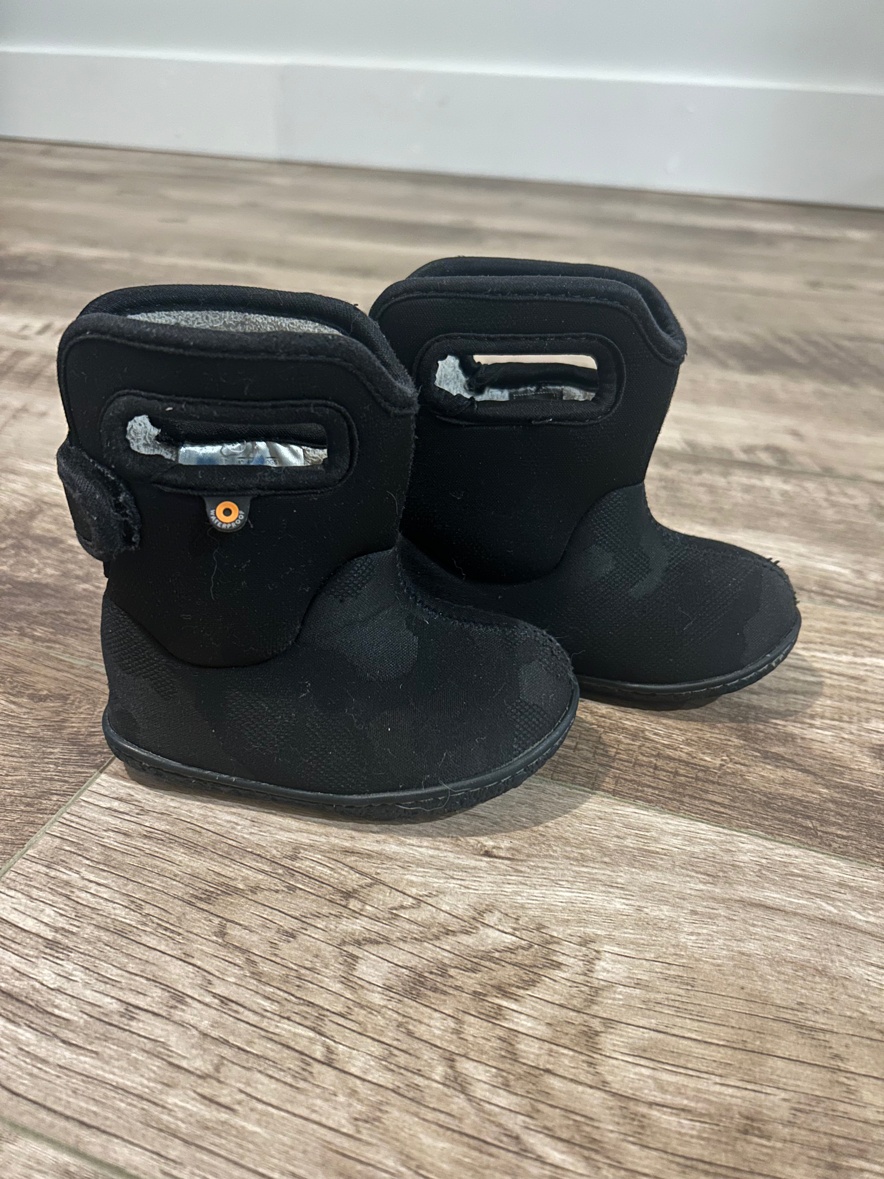 Bog Boots Camo Print- No Size- C6?