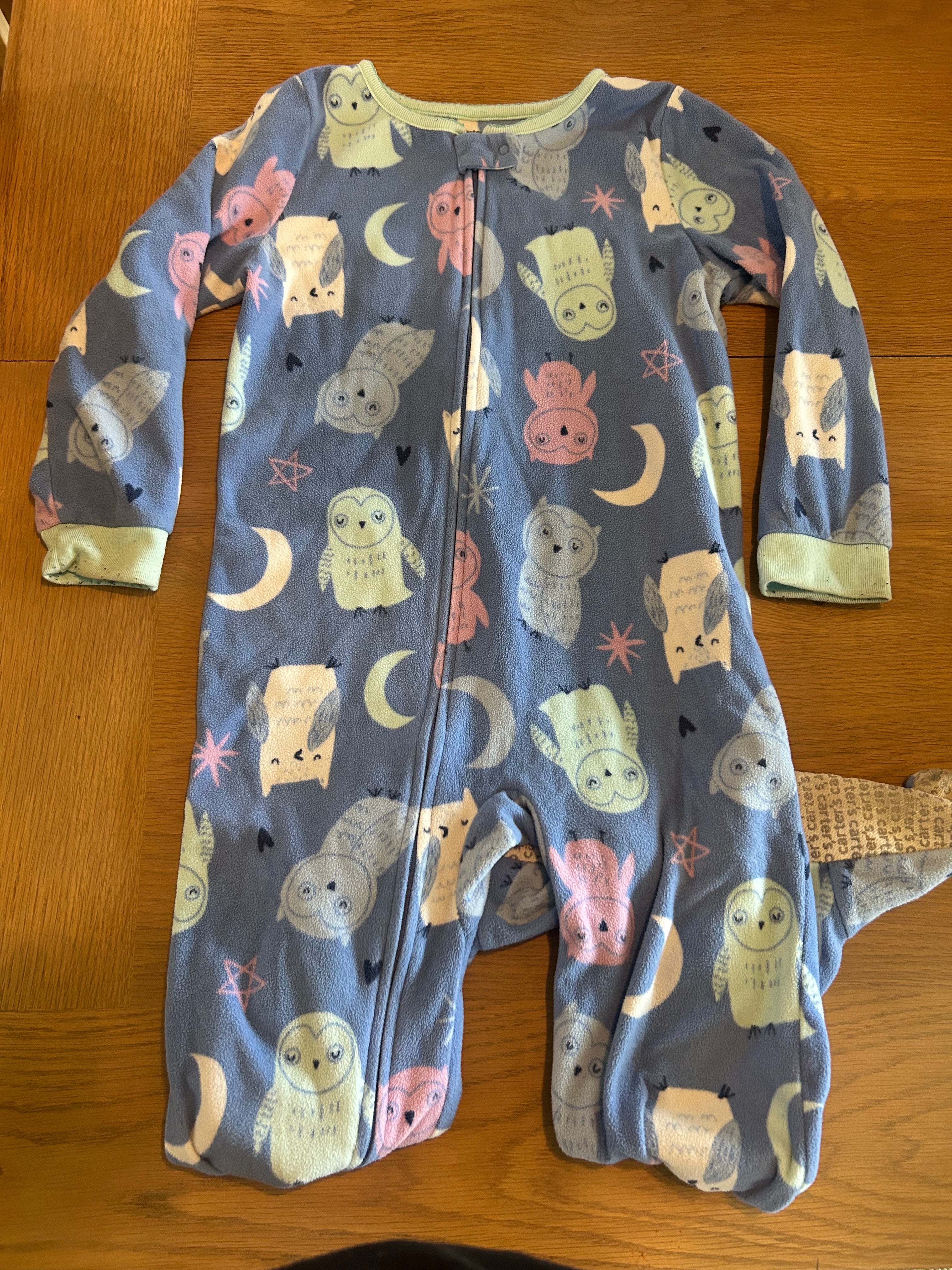 Carters Fleece Sleepere- Size 5T