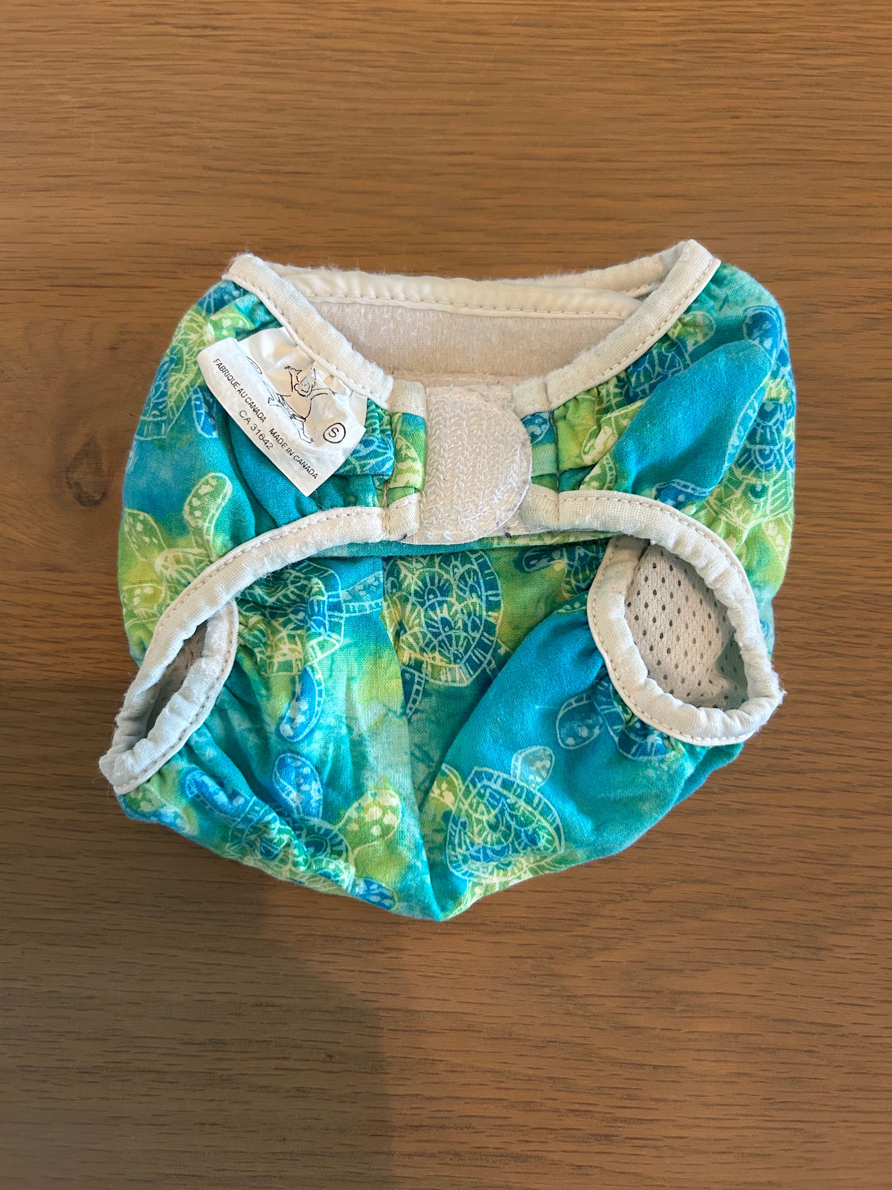 Turtle Swim Diaper With Adjustable Velcro- Size S (0-3?)