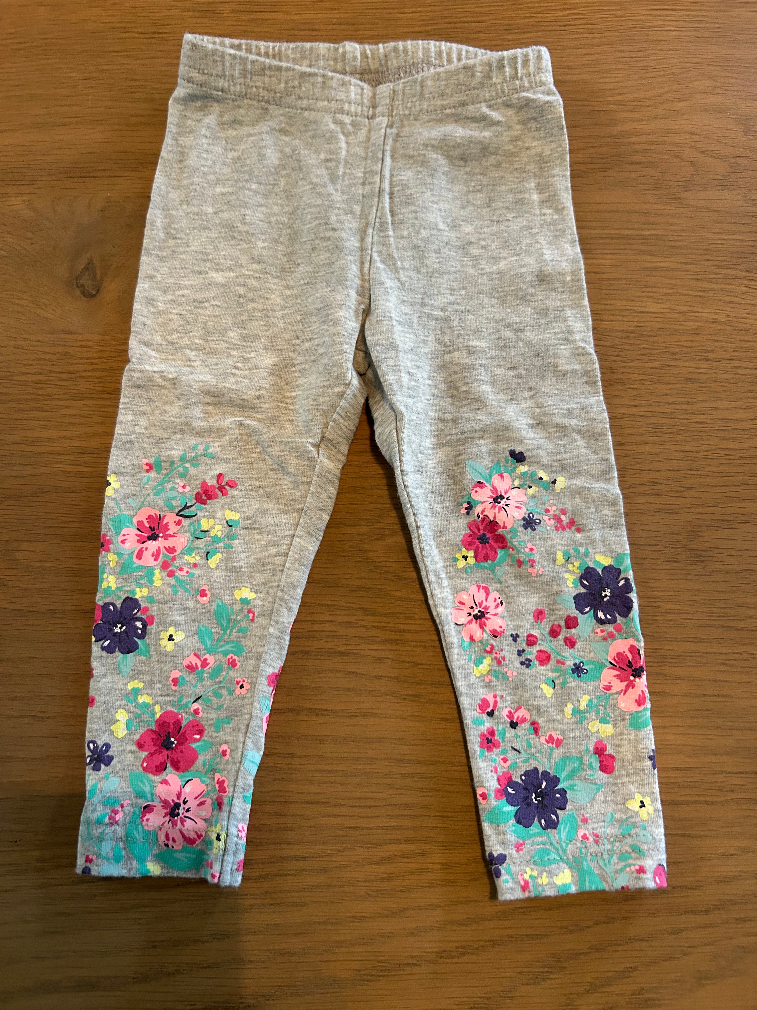Carters Leggings- Size 9 Months