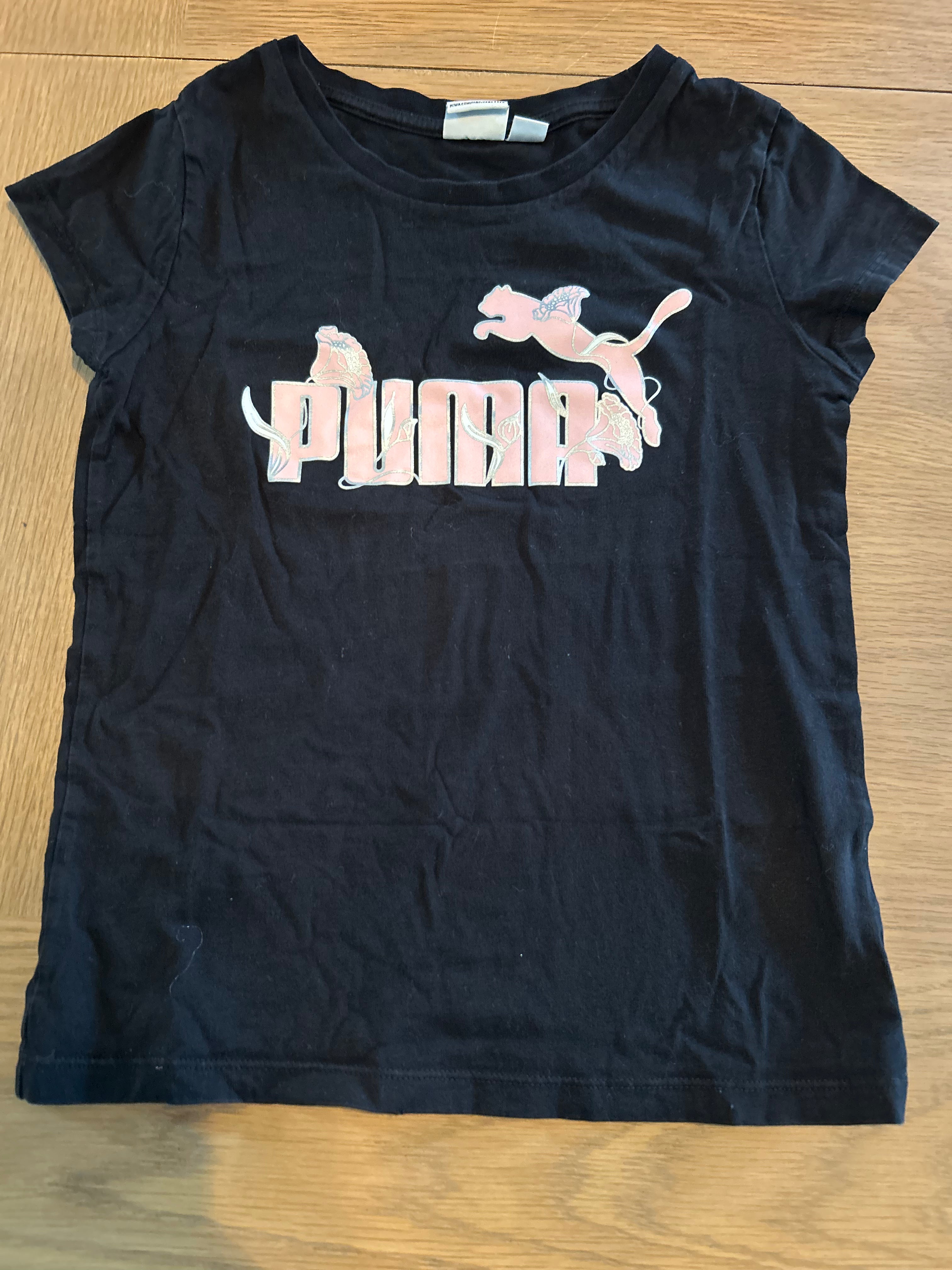 Puma T-Shirt- Size M (6-8)