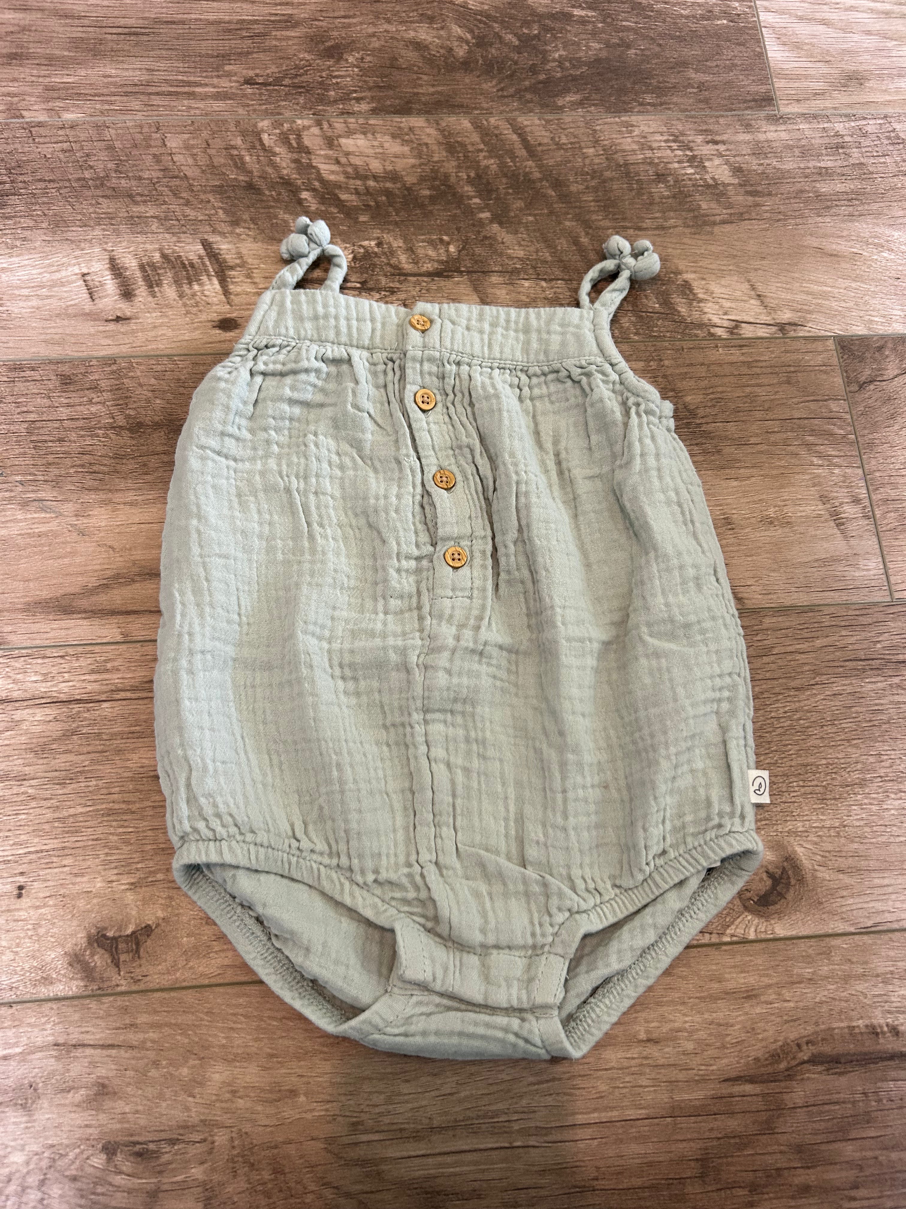 Little Planet by Carter's Tank Romper- Size 9 Months