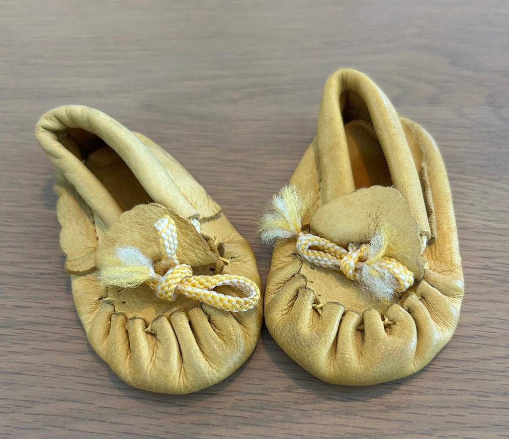 Cuir Leather Made In Canada Shoes- Size 0-6 Months?