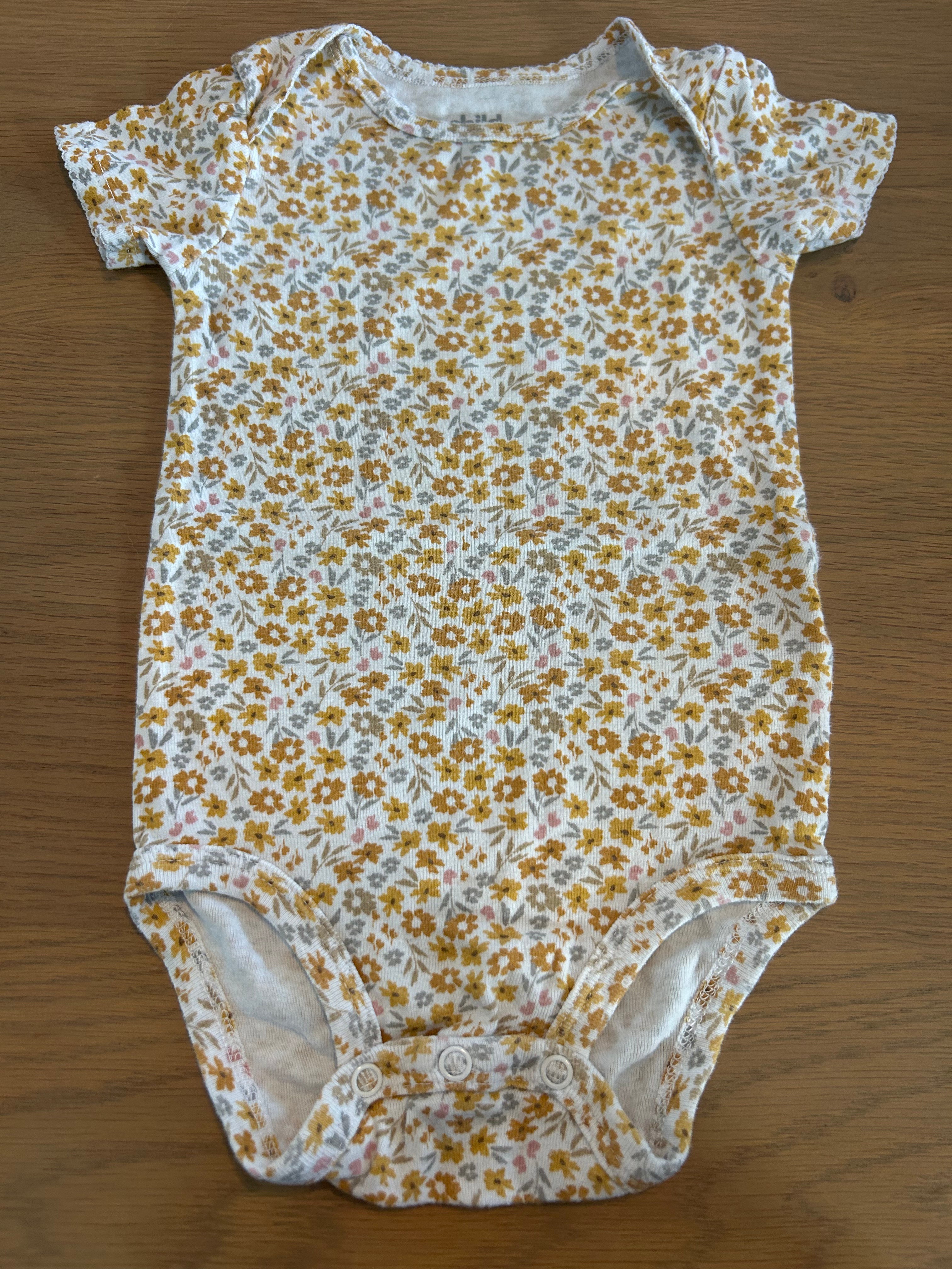 Child Of Mine By Carter's Short Sleeve Bodysuit- Size 12 Months