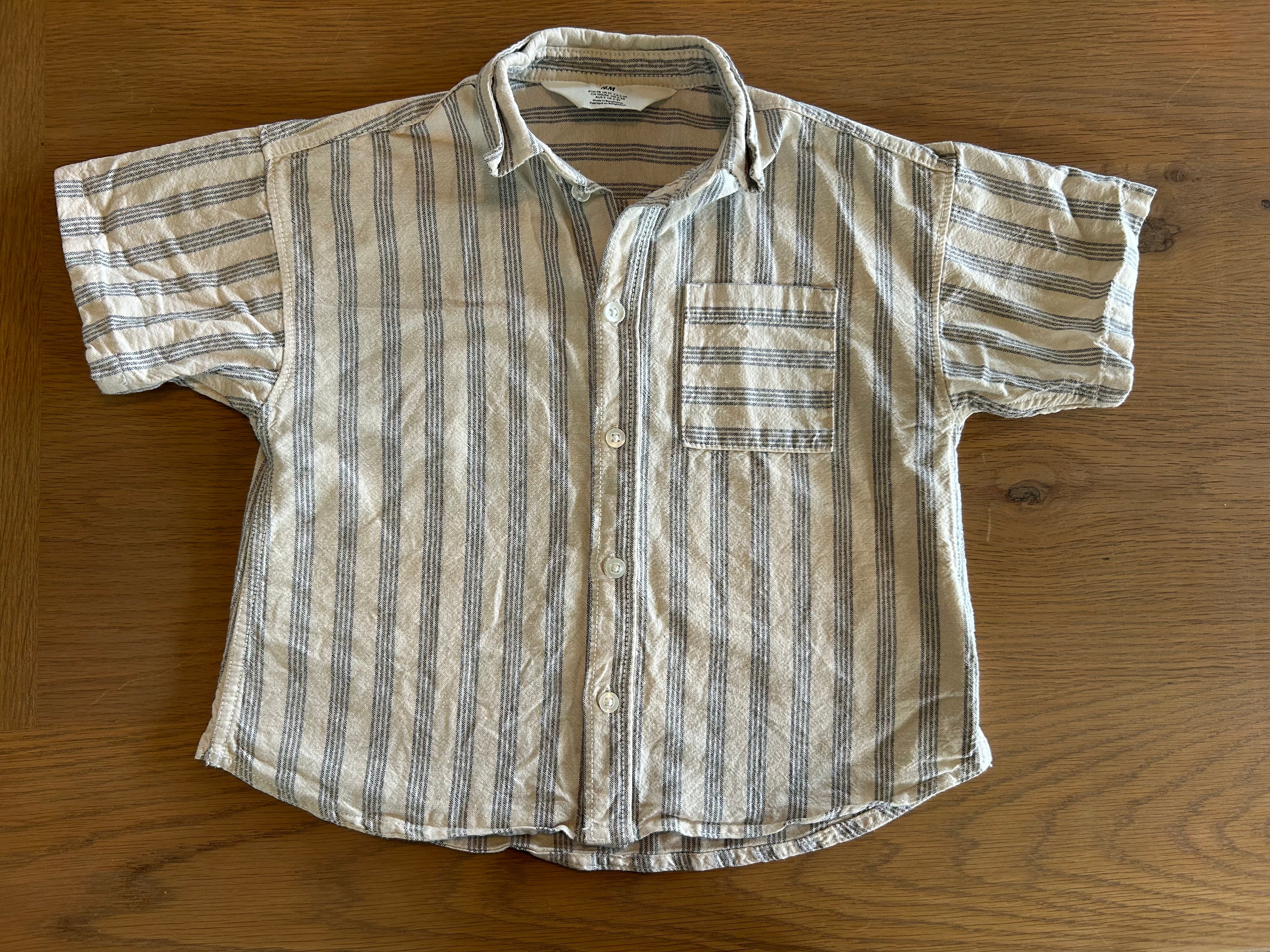 H&M Short Sleeve Dress Shirt- Size 3T