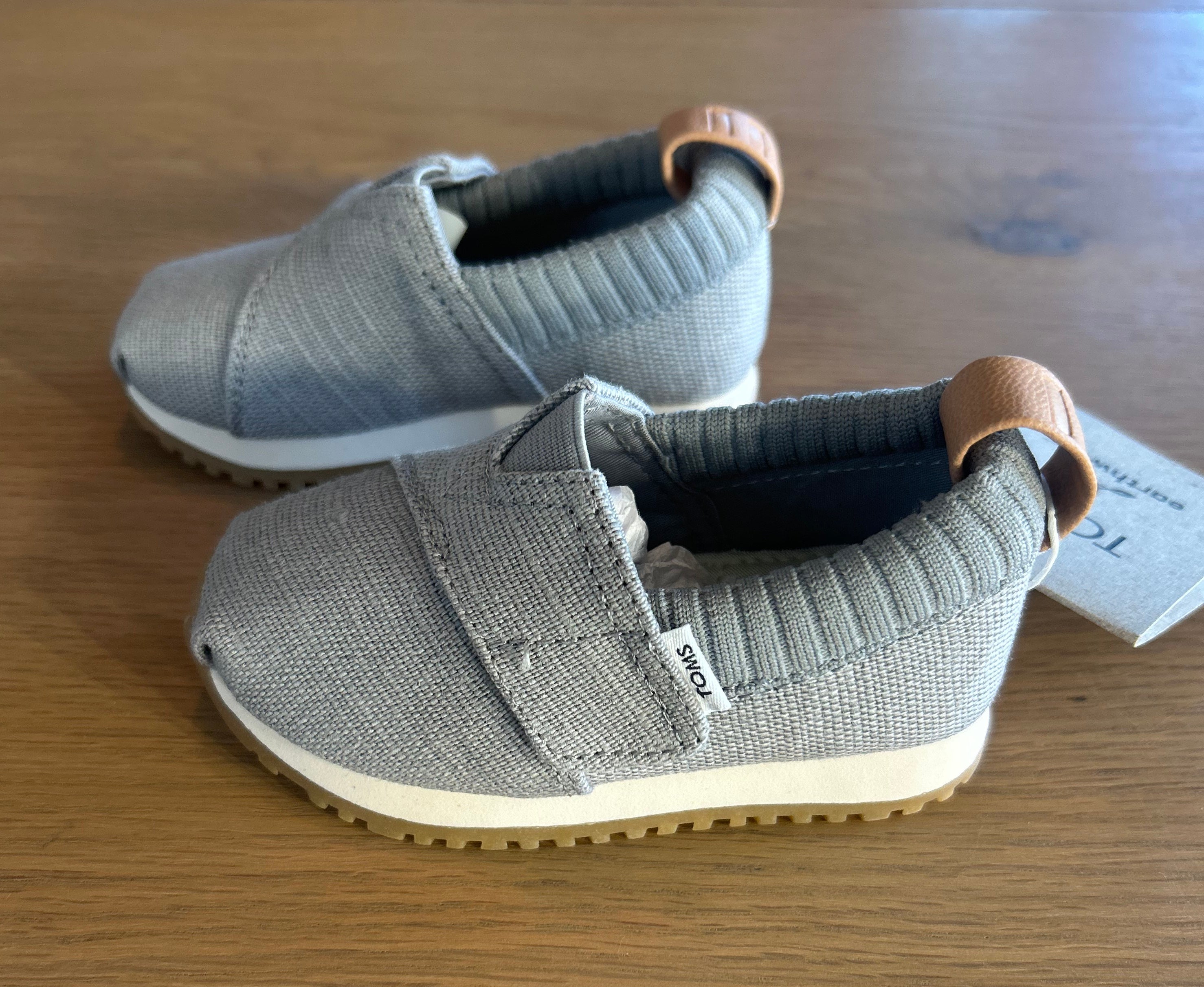 Tom's Tiny Alpargata Resident in Colour Drizzle Grey Heritage Canvas- Size T5