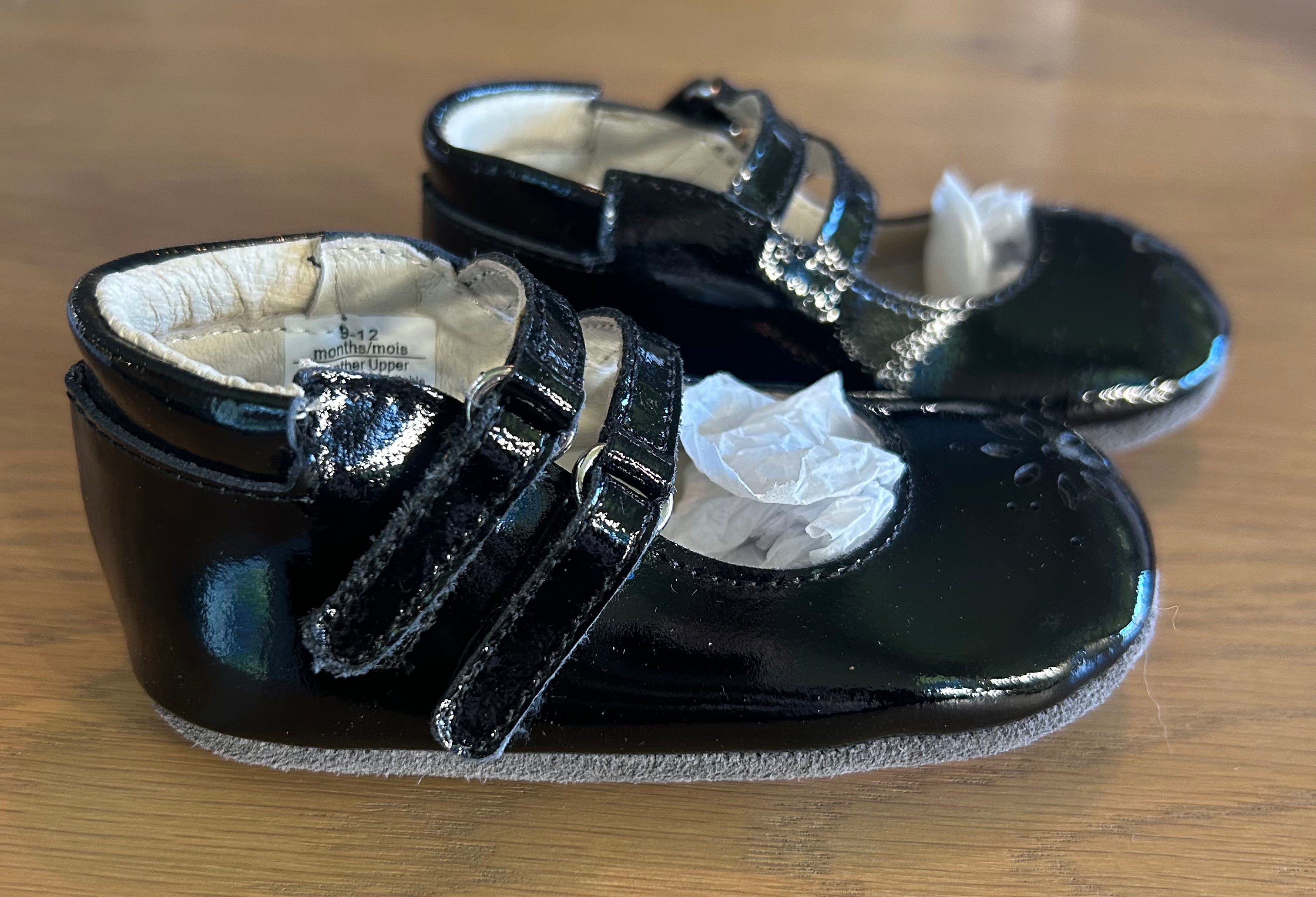 Robeez First Kicks Audrey Black 100% Leather Upper- Size 9-12 Months